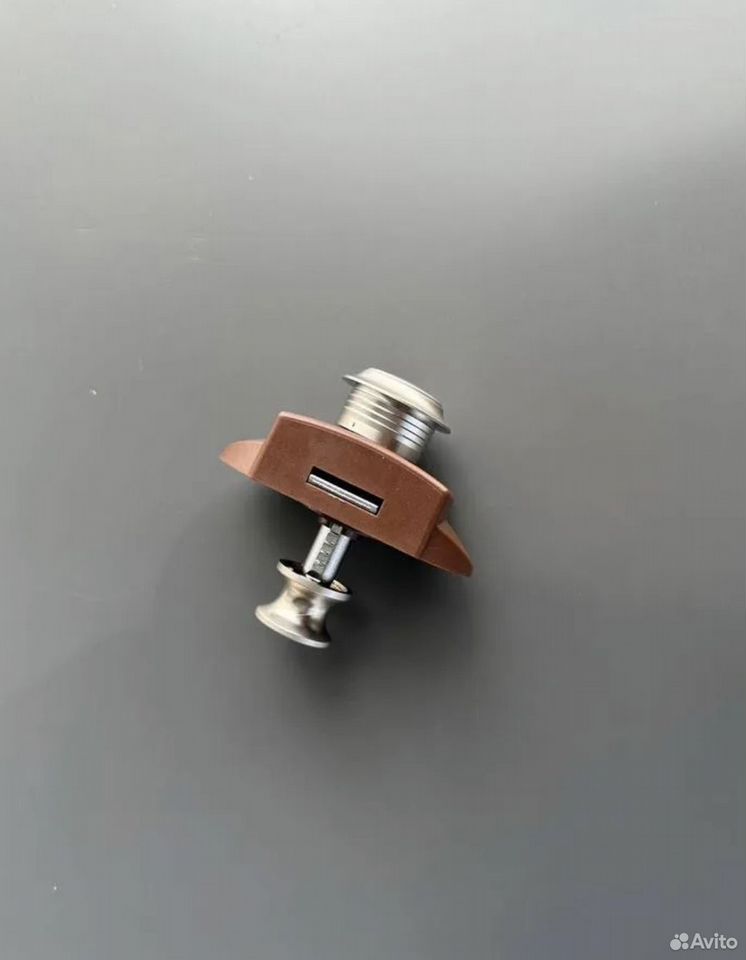 Push lock двухсторонний для автодома